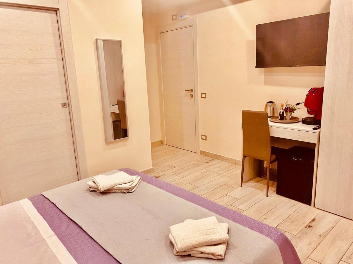 Yourhome - La Meta Perfetta Rooms&Spa Zewnętrze zdjęcie
